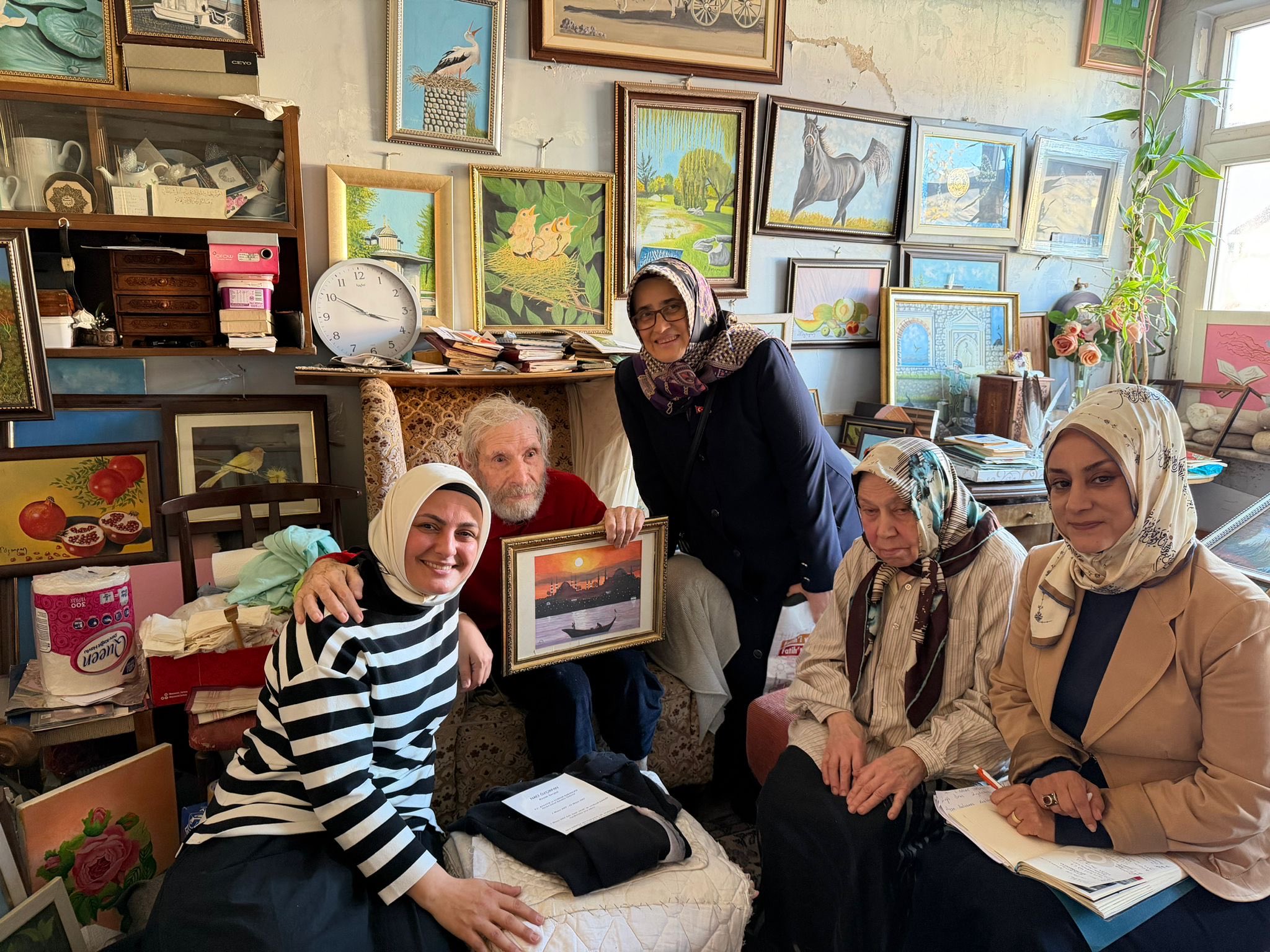 AK Parti Fatih 15 Günlük Yoğun Maratonda Rekor Faaliyet Gerçekleştirdi