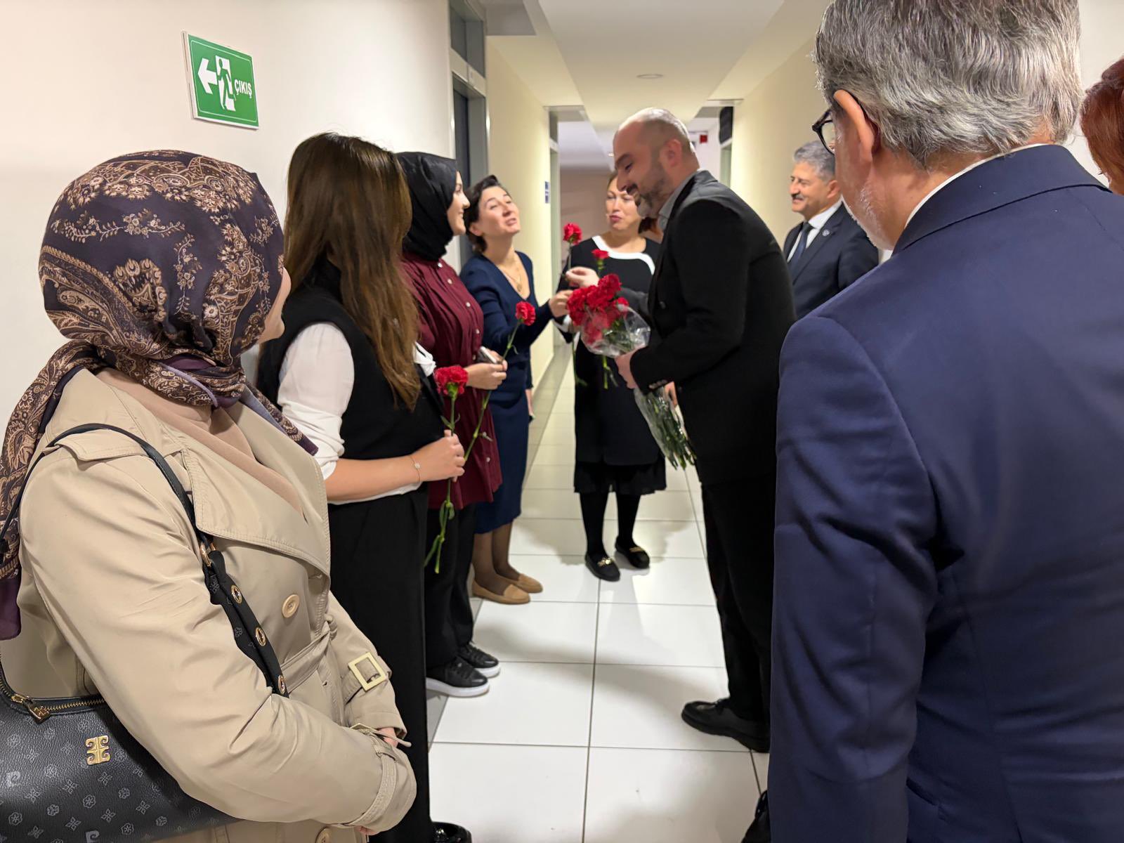 Öğretmenler Günü Haftasında Fatih’te Teşkilat Sahada Buluştu